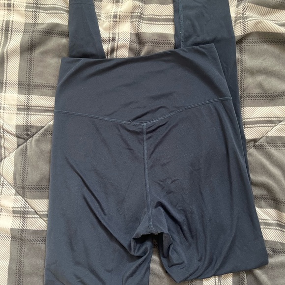 girlfriend collective leggings - Picture 2 of 3